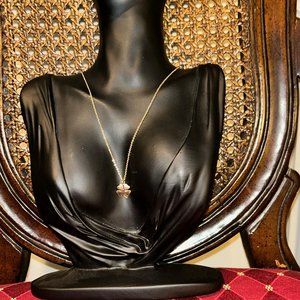 Vintage Gold Tone 4 leaf Clover  necklace , Mark. Avon Brand